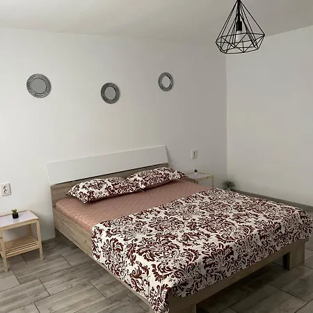 De Inchiriat David Casa David Penzion Corbu (Constanta)